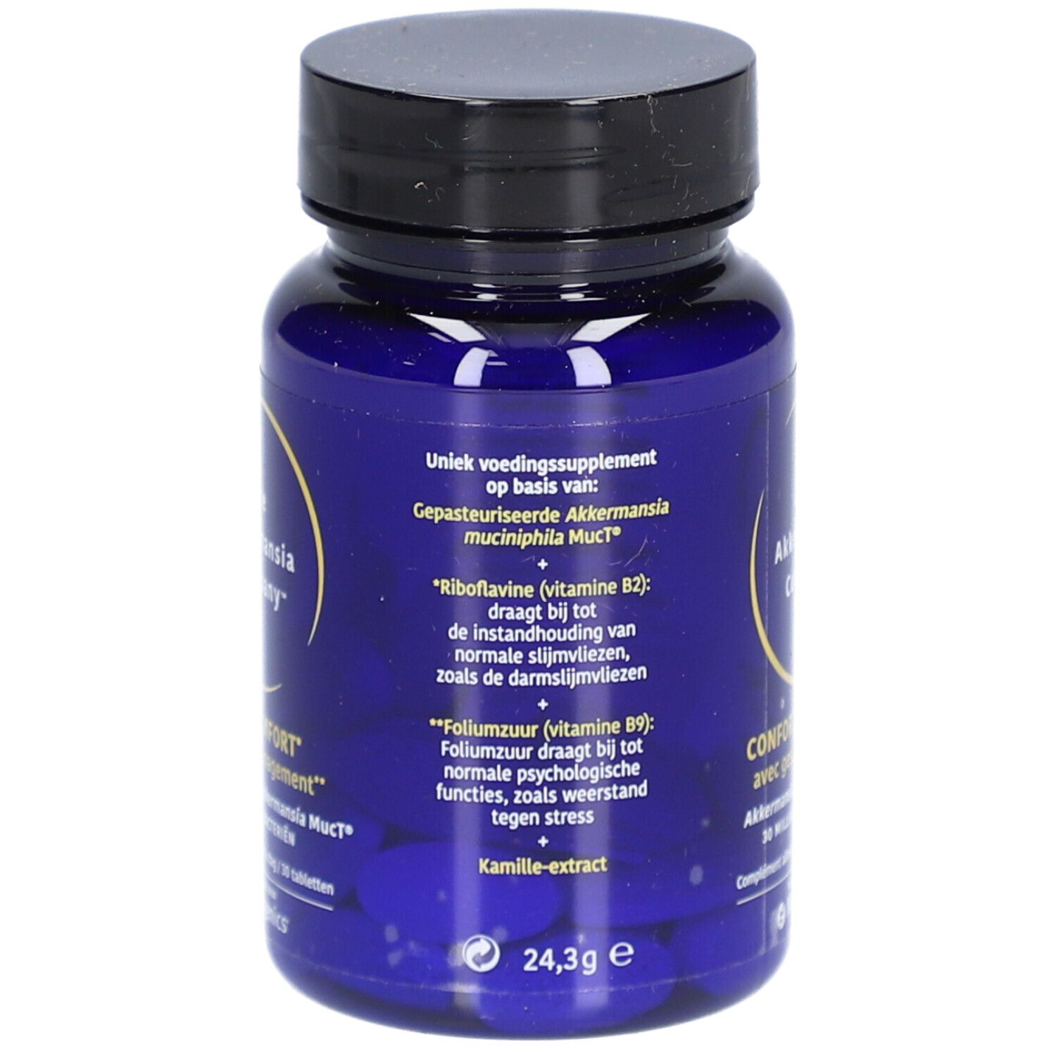 Achterkant van een blauwe fles met zwarte dop. Tekst: uniek voedingssupplement, Akkermansia muciniphila Muct, Riboflavine, Foliumzuur, Kamille-extract.