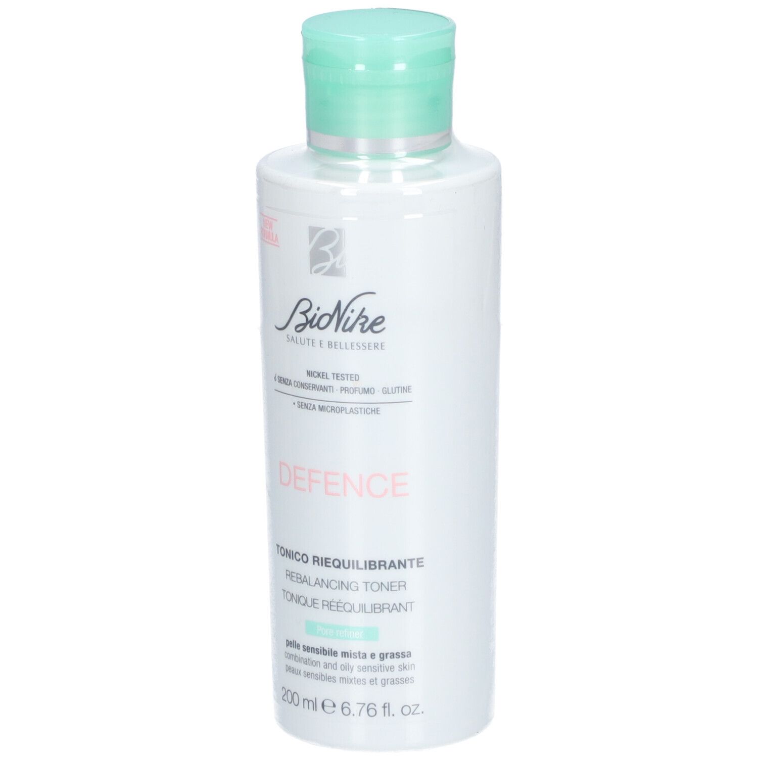 Weiße Flasche mit grünem Deckel. Aufschrift: BioNike, Defense, Tonico Riequilibrante. 200 ml.