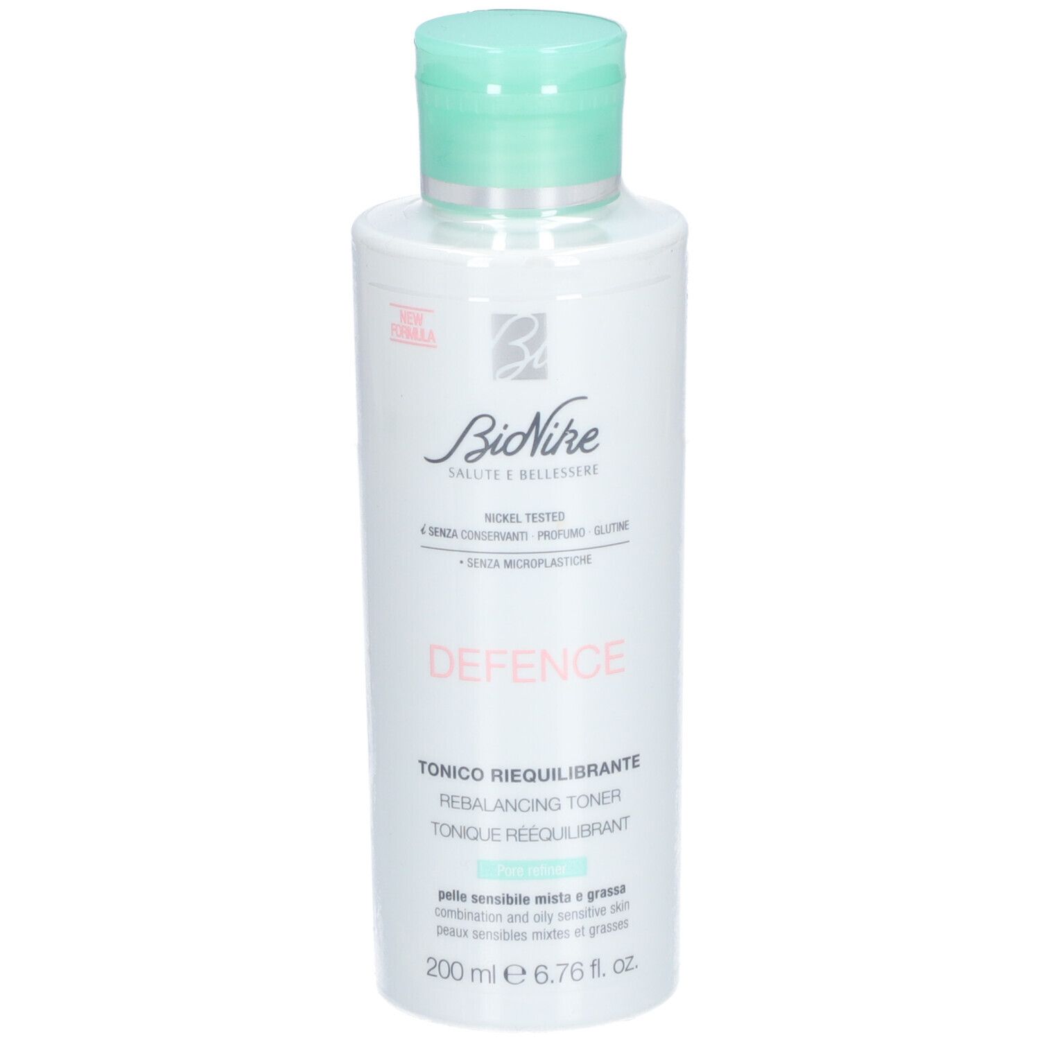 Weiße Flasche mit grünem Deckel. Aufschrift: BioNike, Defense, Tonico Riequilibrante. 200 ml.
