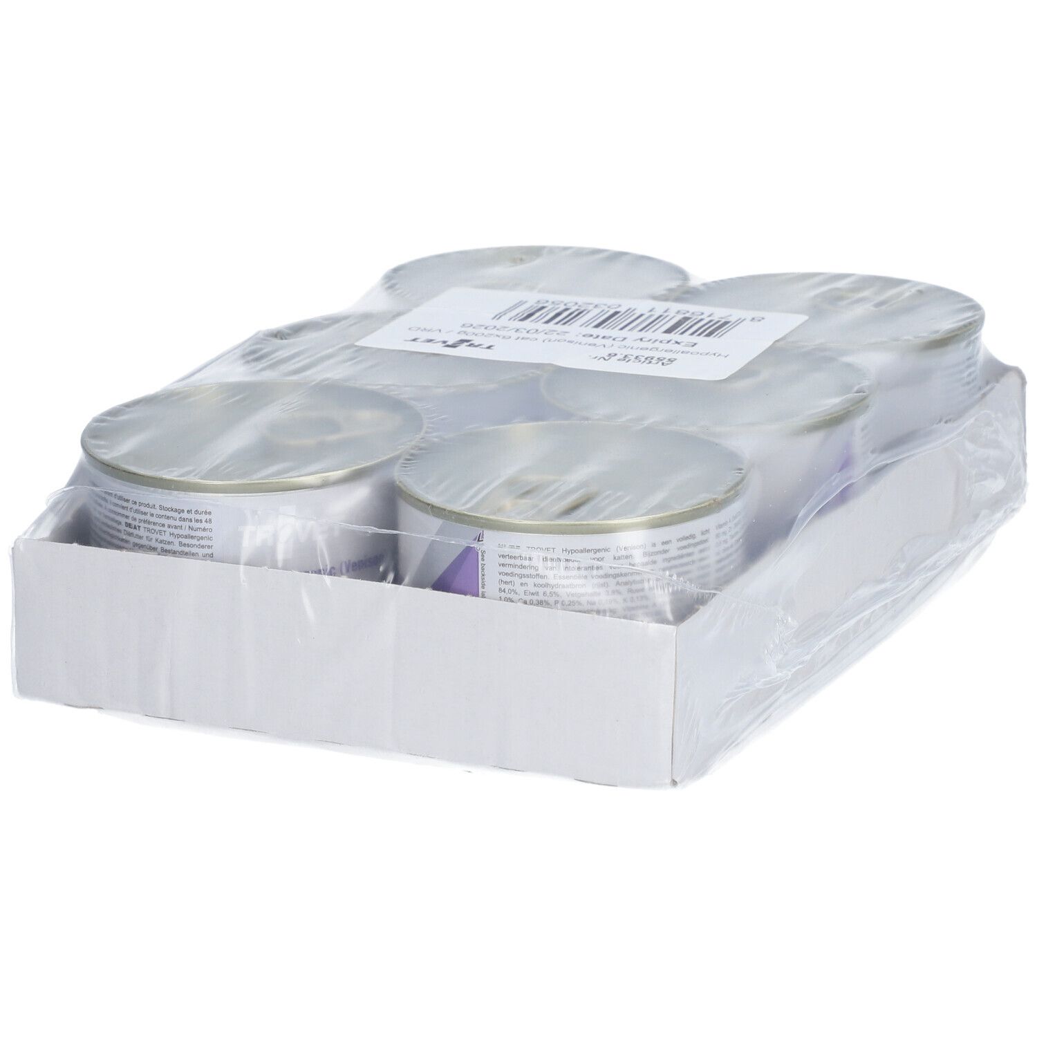 Zes blikken diervoeding in een witte verpakking, verpakt in plastic folie. Barcode en tekst aan de bovenkant.