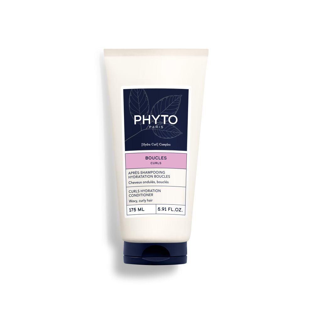 Witte tube met blauwe dop. Opschrift: PHYTO PARIS, BOUCLES, Après-Shampooing Hydratation Boucles, 175 ml, 5.91 FL.OZ.