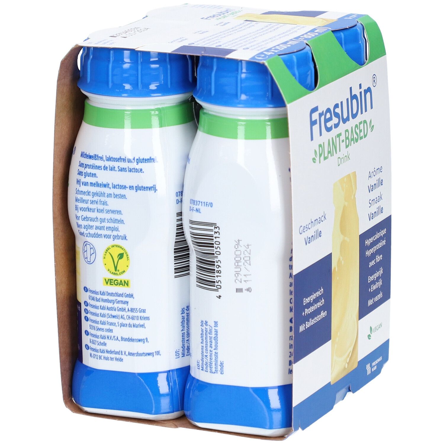 Verpakking met vier flessen Fresubin Plant-Based Drink Vanille. Vegan-label. Productinformatie op de achterkant.