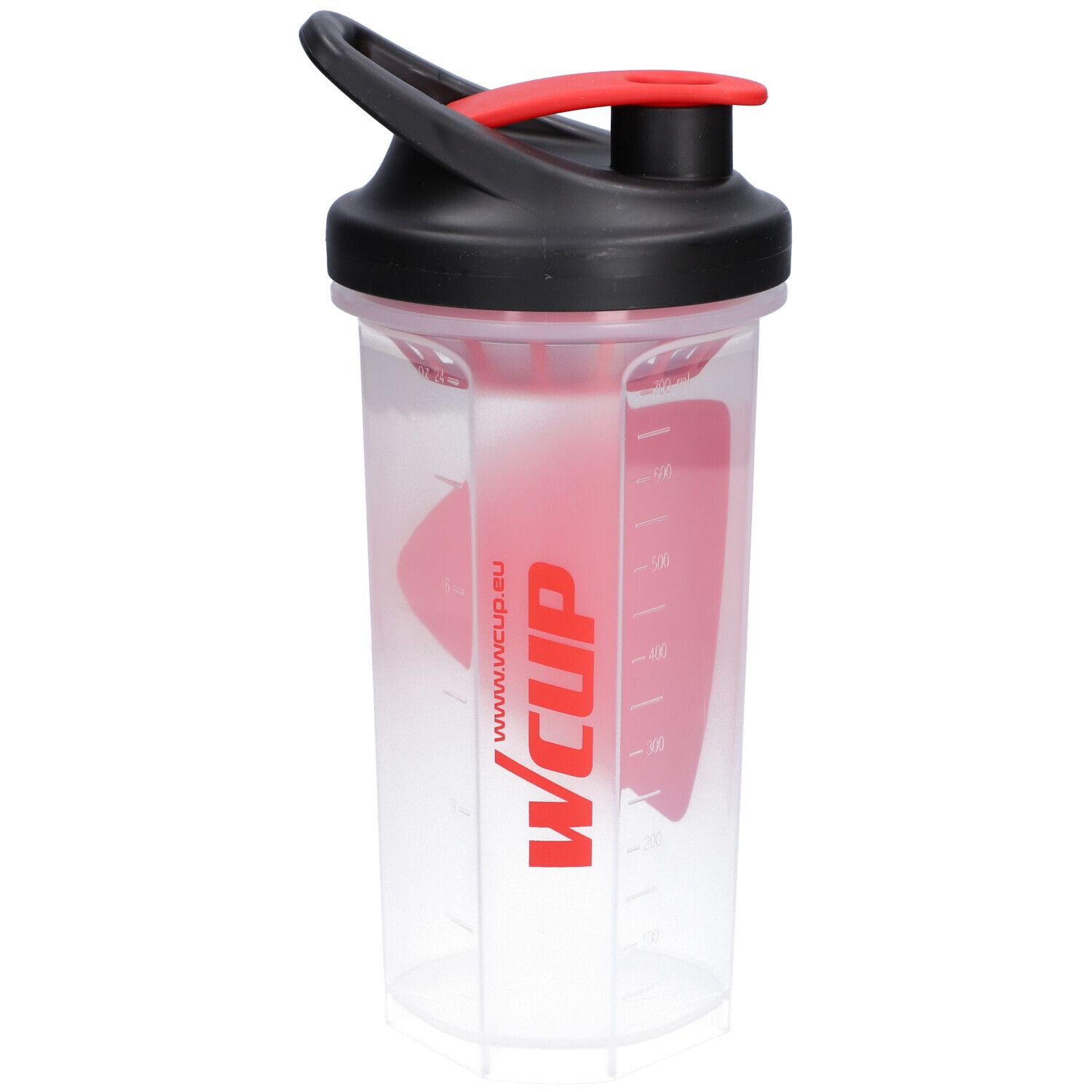 Transparenter Shaker mit schwarzem Deckel und roter Klappe. Roter WCUP-Schriftzug.