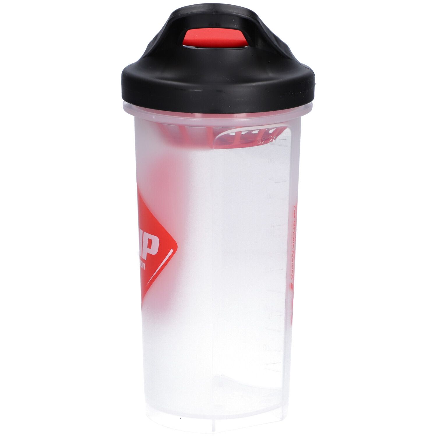 Shaker mit schwarzem Deckel und roter Klappe. Roter WCUP-Schriftzug auf der Seite.