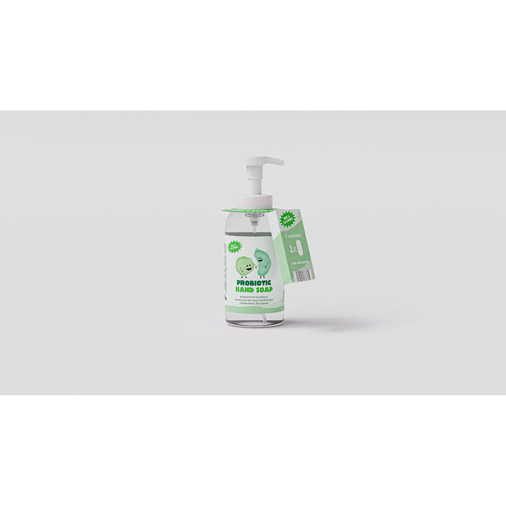 Product op witte achtergrond. Transparante fles met witte pomp en etiket. Label.