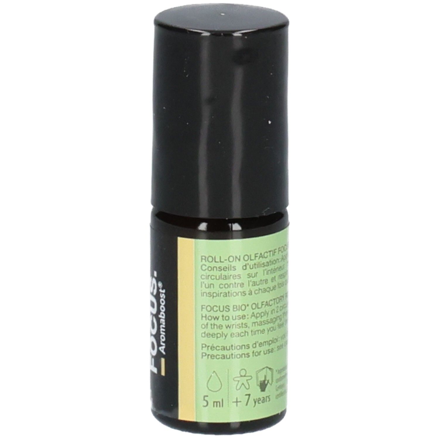 Seite Pranarom Aromaboost Focus Roll-On. Etikett mit 5ml Angabe und Altersempfehlung ab 7 Jahren.