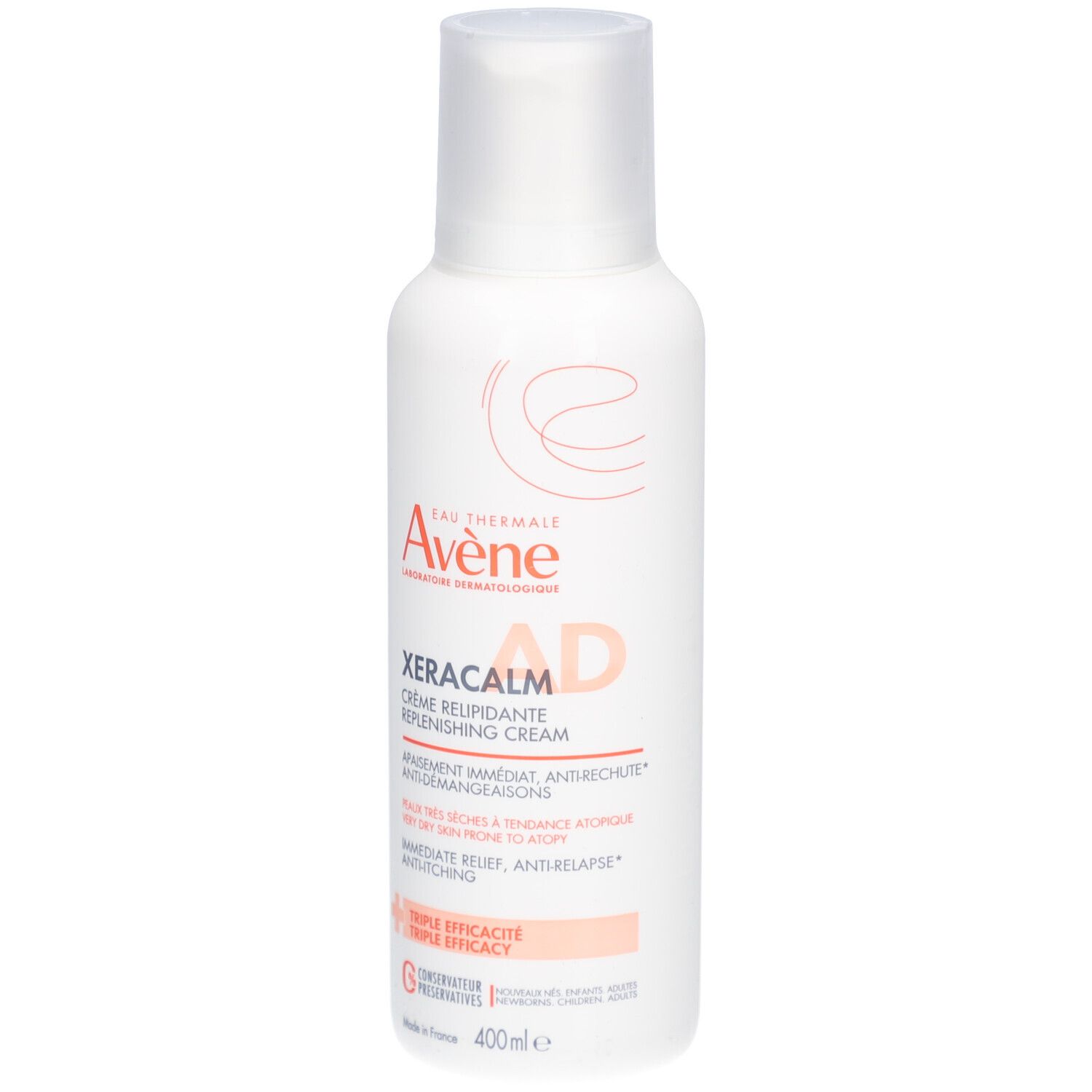Weiße Flasche mit Avène XeraCalm A.D. Creme. Text: Creme, sofortige Linderung, 400ml.