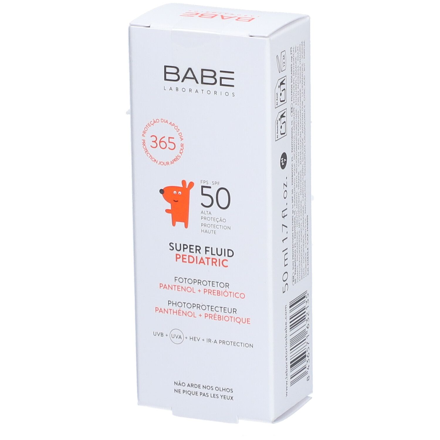Boîte blanche BABÉ SPF 50 Super Fluid PEDIATRIC. Protection solaire pour enfants. Contient 50 ml.