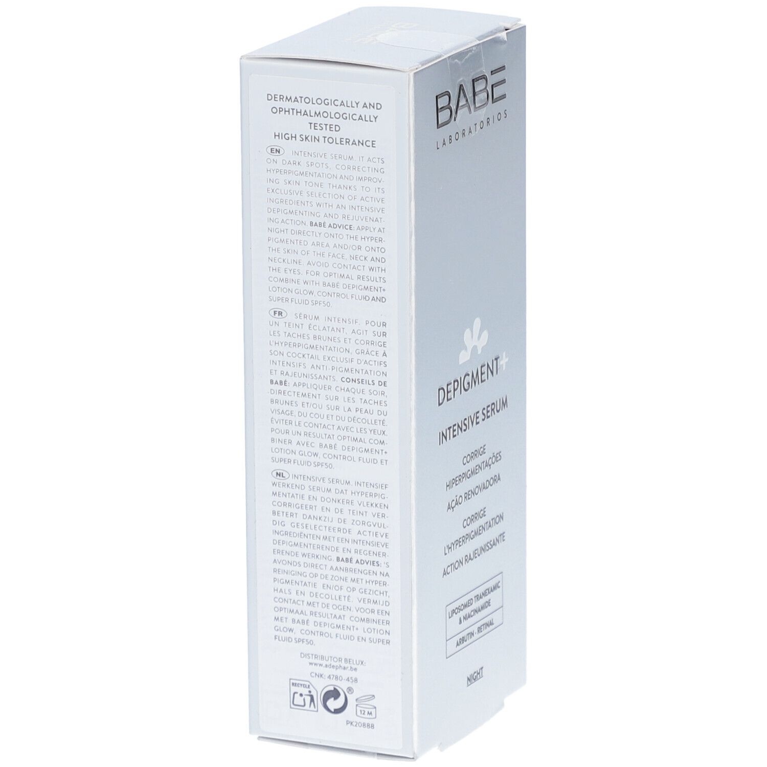 Emballage blanc avec logo BABÉ et inscription Depigment+ Intensive Serum. Corrige l'hyperpigmentation. Nuit.