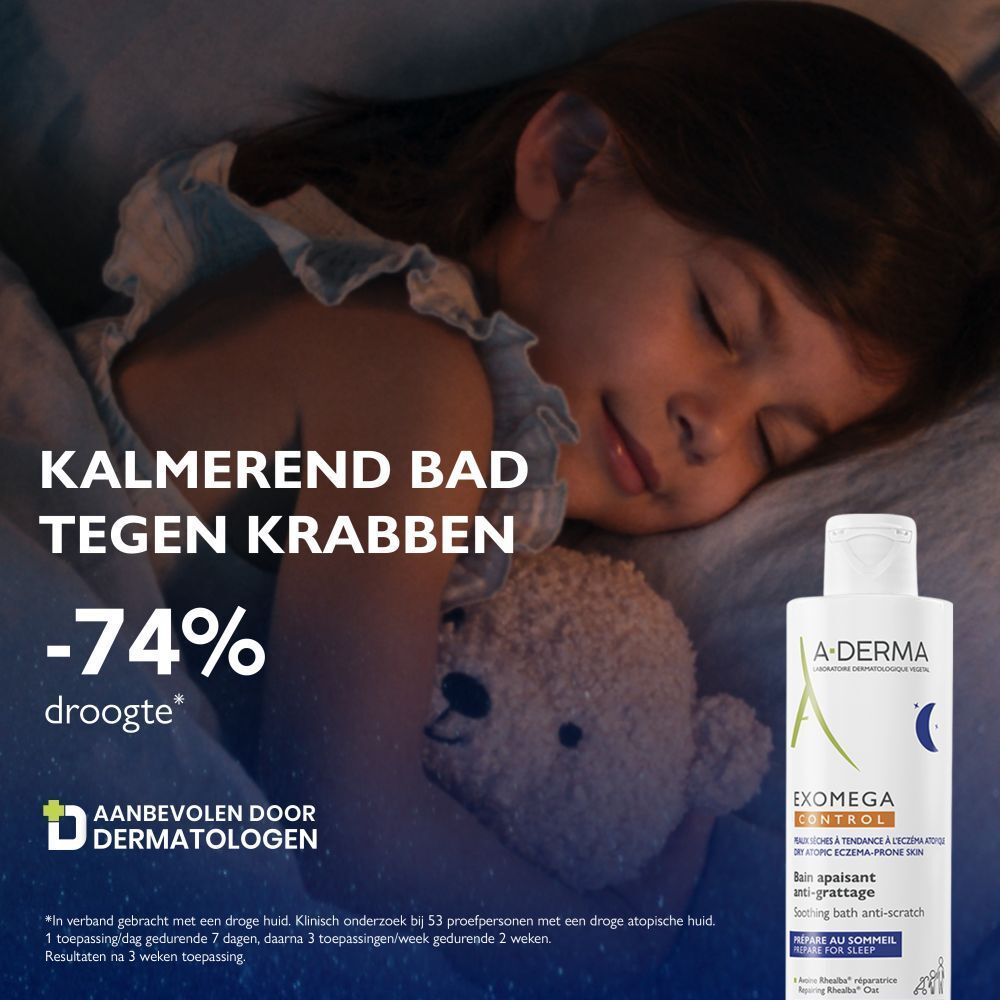 Kind slaapt, A-Derma EXOMEGA CONTROL bad. -74% droogte.