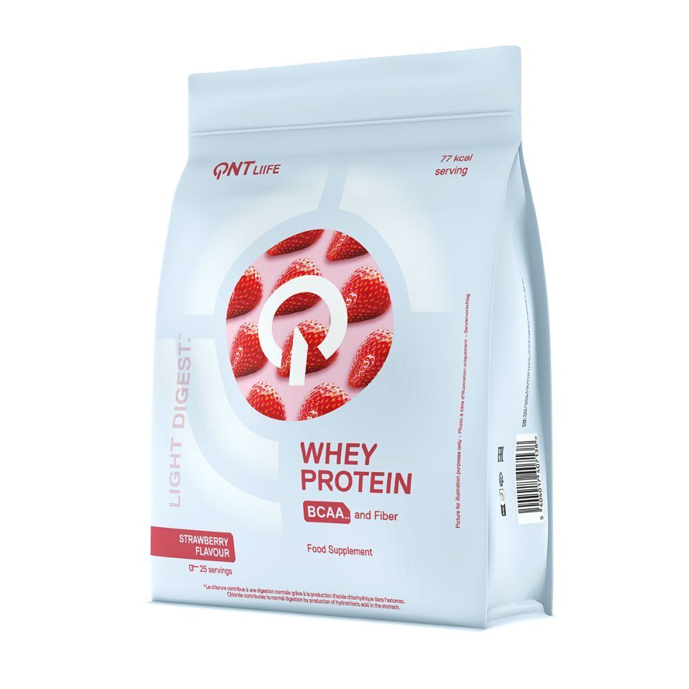 Emballage blanc avec logo QNT et fraises. Inscription: Whey Protein, BCAA et fibres. Saveur fraise.