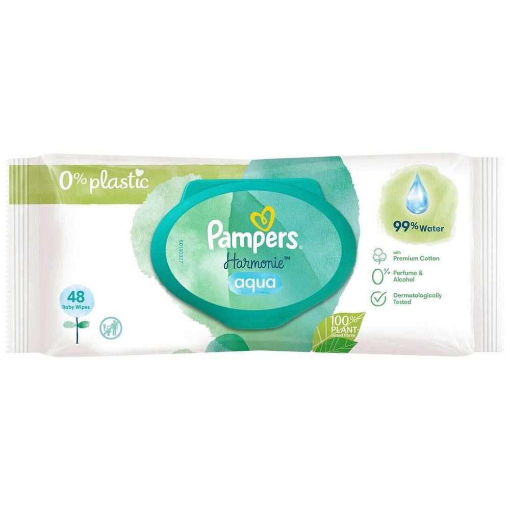 Verpakking vochtige doekjes. Opschrift: Pampers Harmonie Aqua. 48 doekjes. 99% water. 0% plastic. Dermatologisch getest.
