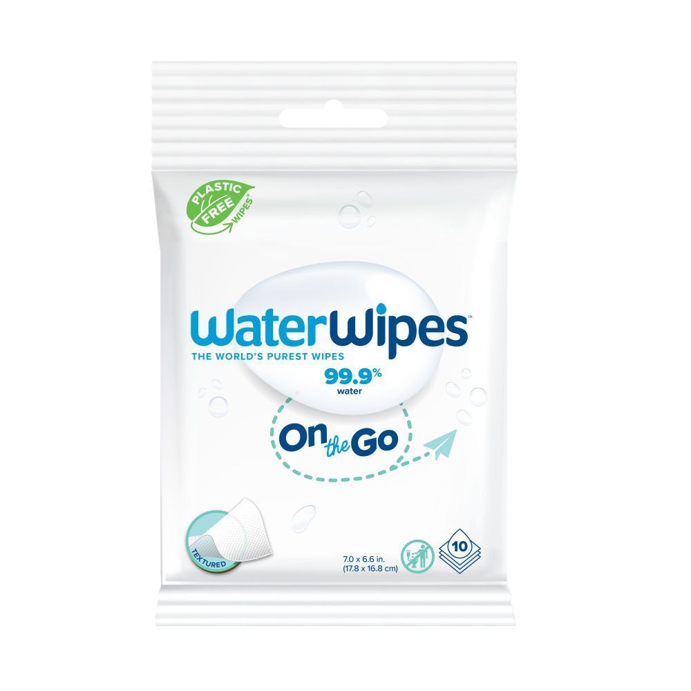 Weiße Verpackung mit "WaterWipes"-Logo und "On the Go"-Schriftzug. "99.9% water" und "Plastic Free" sind ebenfalls sichtbar.