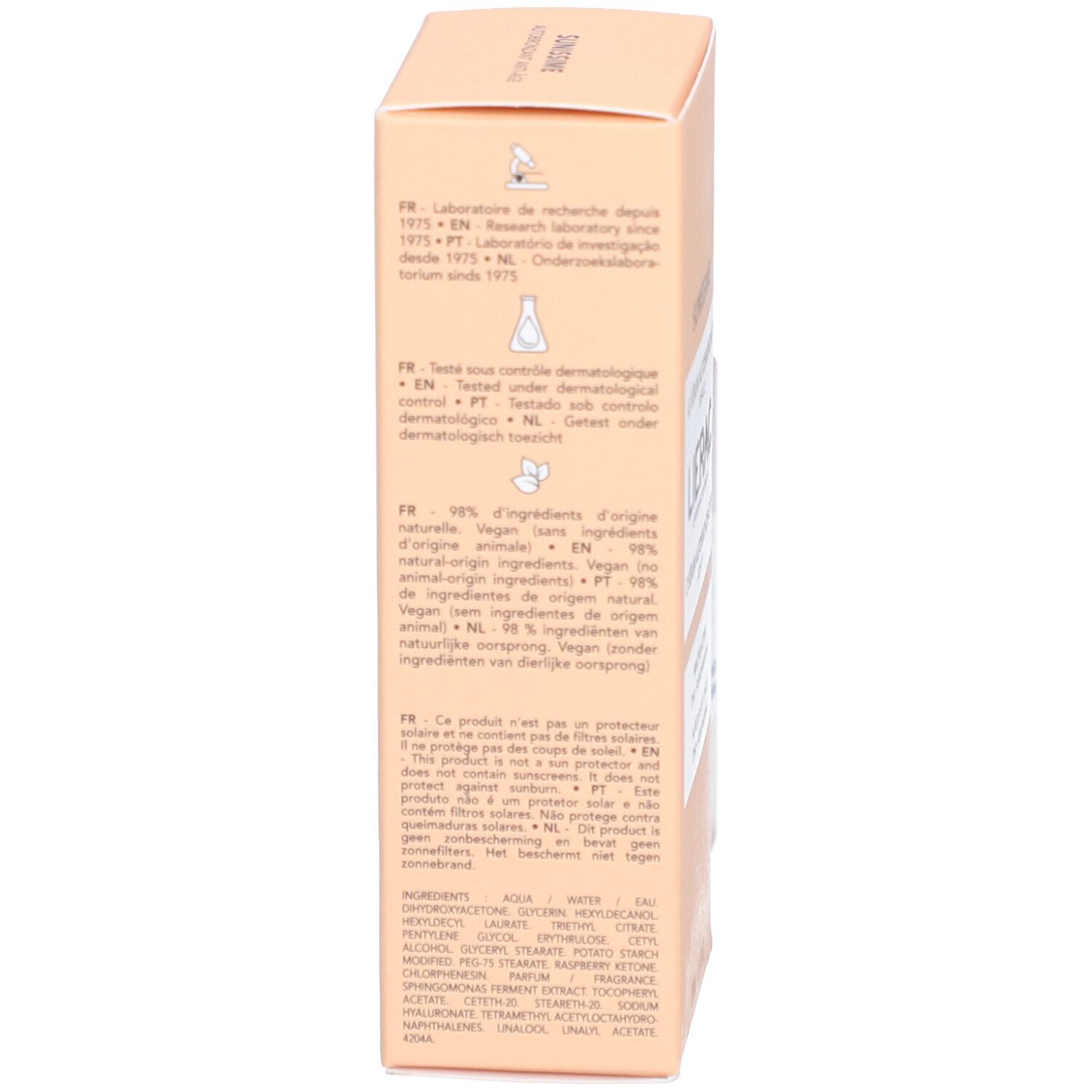 Emballage du sérum autobronzant Lierac Sunissime. Texte sur le contrôle dermatologique et les ingrédients d'origine naturelle.