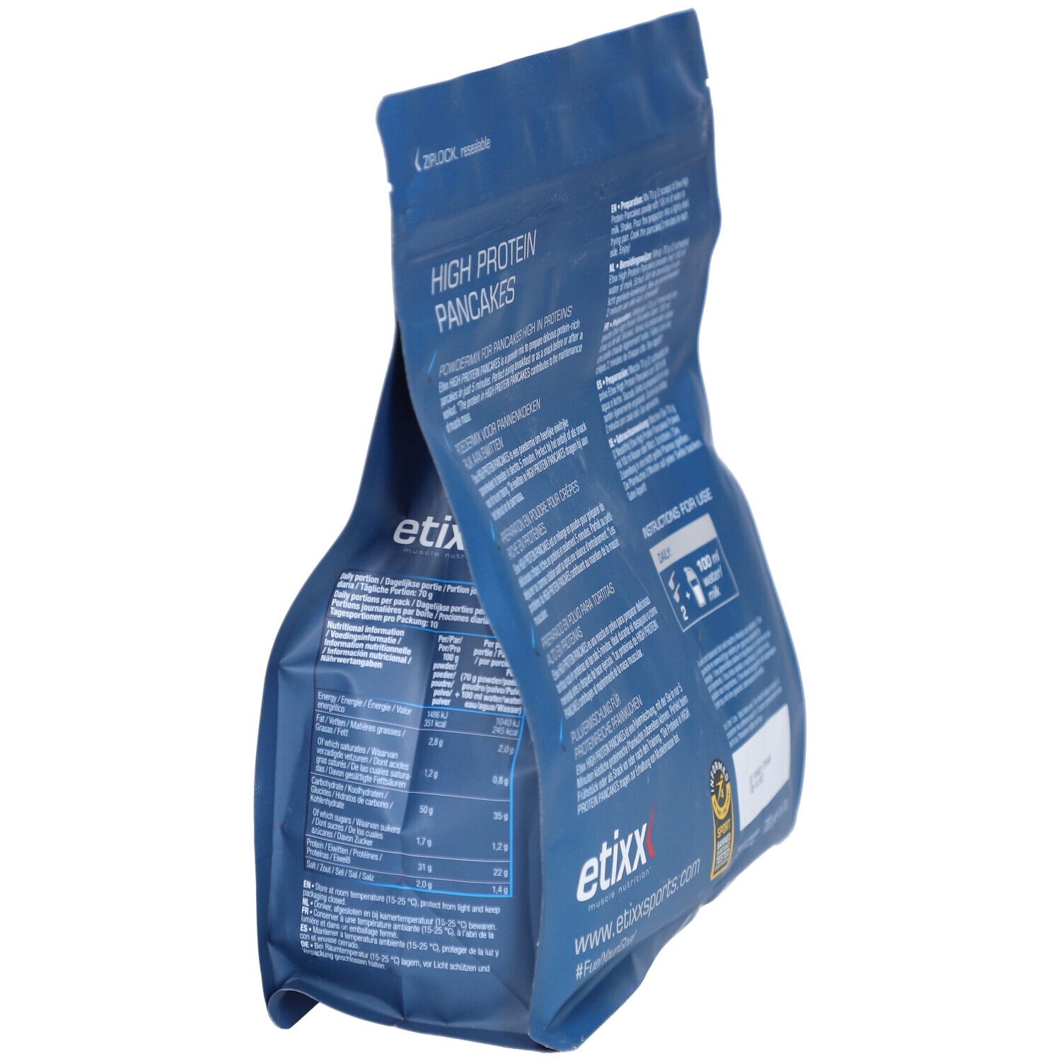 Etixx High Protein Pancakes verpakking, zijaanzicht. Bevat informatie en instructies.