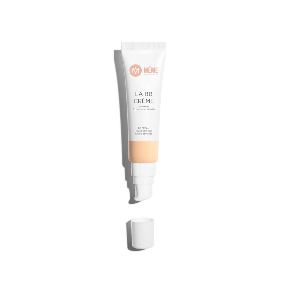 Tube de crème BB avec bouchon ouvert. Nom du produit : LA BB CRÈME. Teinte : Très clair. Tube blanc.