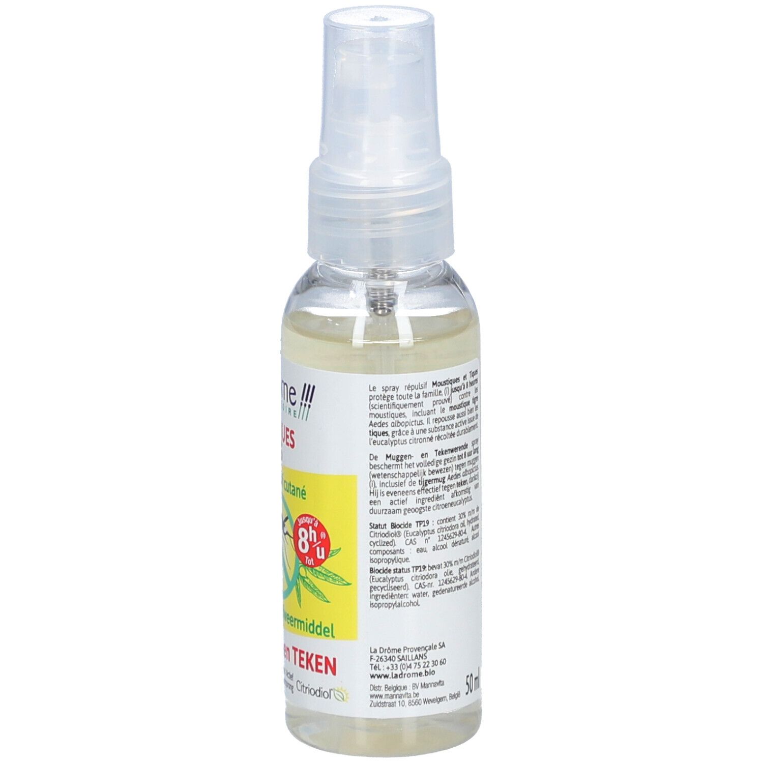 Sprayfles. Opschrift: Moustiques et Tiques, Spray répulsif cutané. Achterkant met tekst en ingrediënteninformatie.