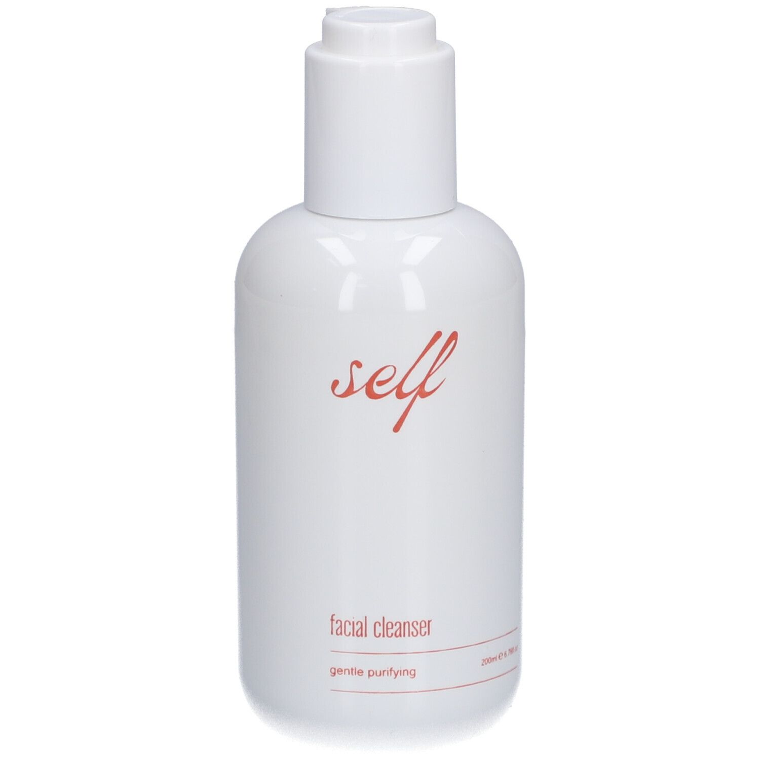 Witte fles met rode tekst "self" en "facial cleanser". Pompdop. Opschrift "gentle purifying".