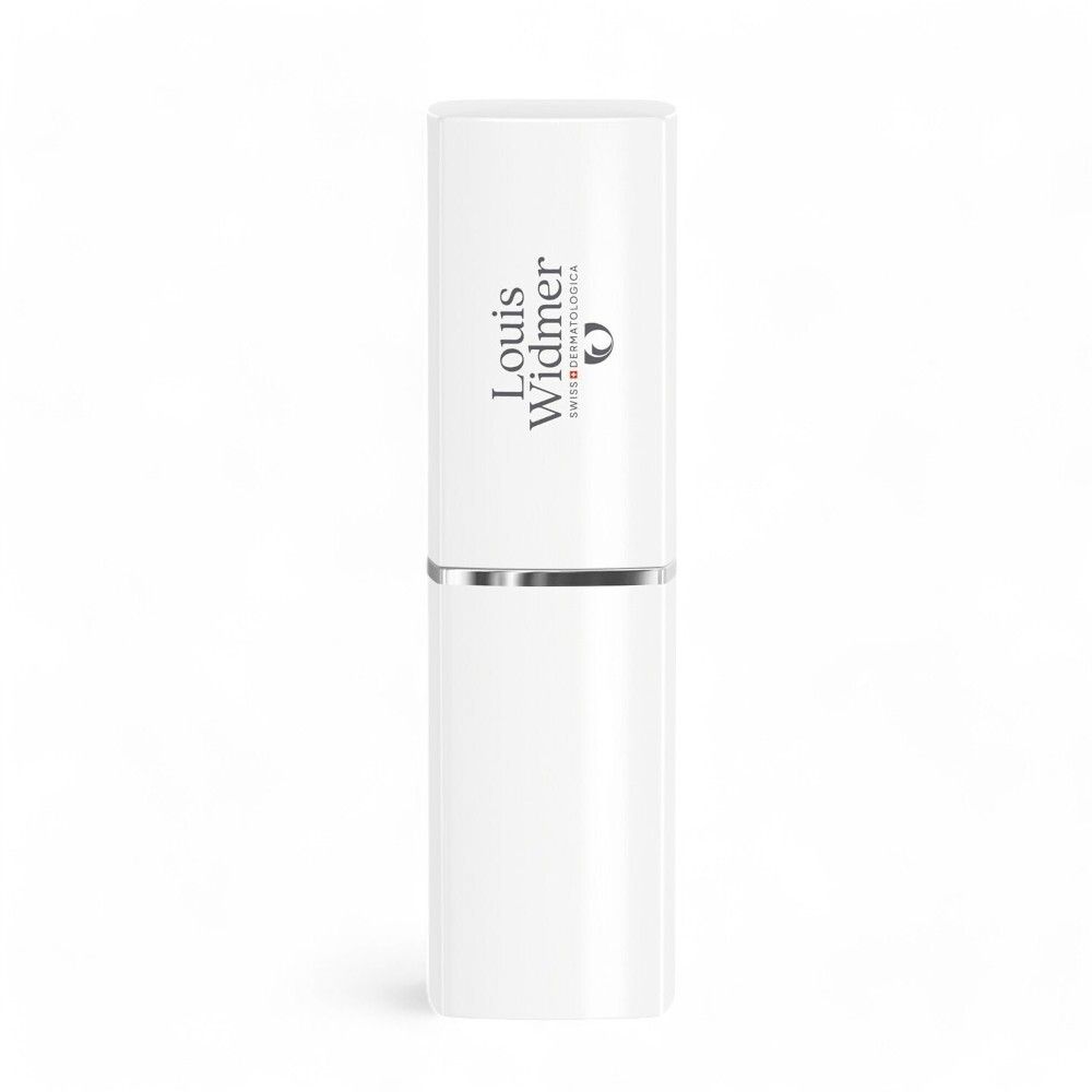 Louis Widmer Hydraderm lippenbalsem. Witte stick met zilveren ring. Merk en logo.
