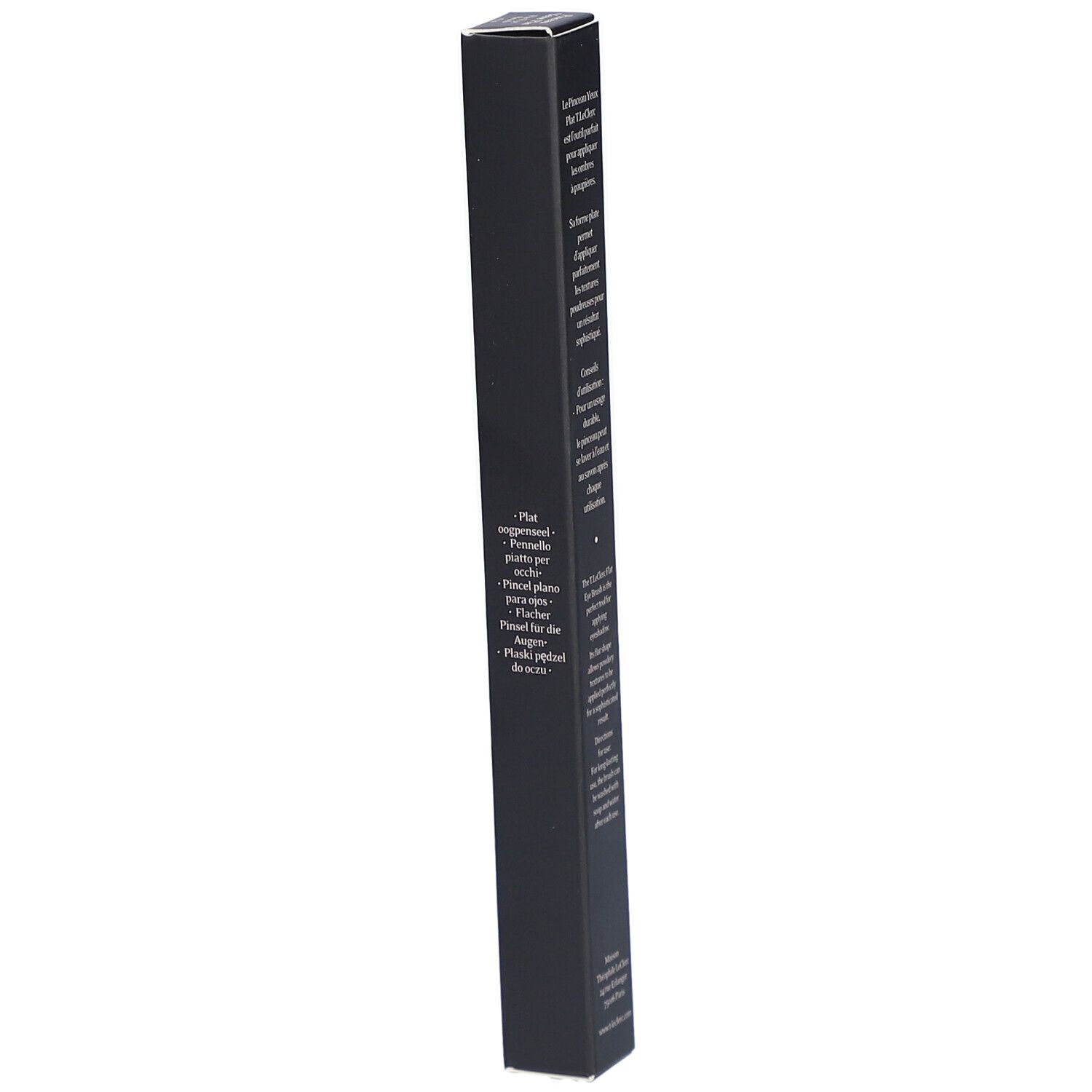 Schwarze Verpackung mit Produktbeschreibung in deutscher Sprache. Aufschrift: T. LeClerc, Pinceau Yeux Plat, Flat Eye Brush n°04.