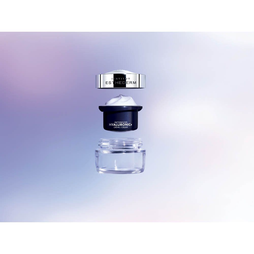 Pot, deksel en glazen houder. Opschrift: Institut Esthederm, Intensive Hyaluronic+ Crème/Cream.
