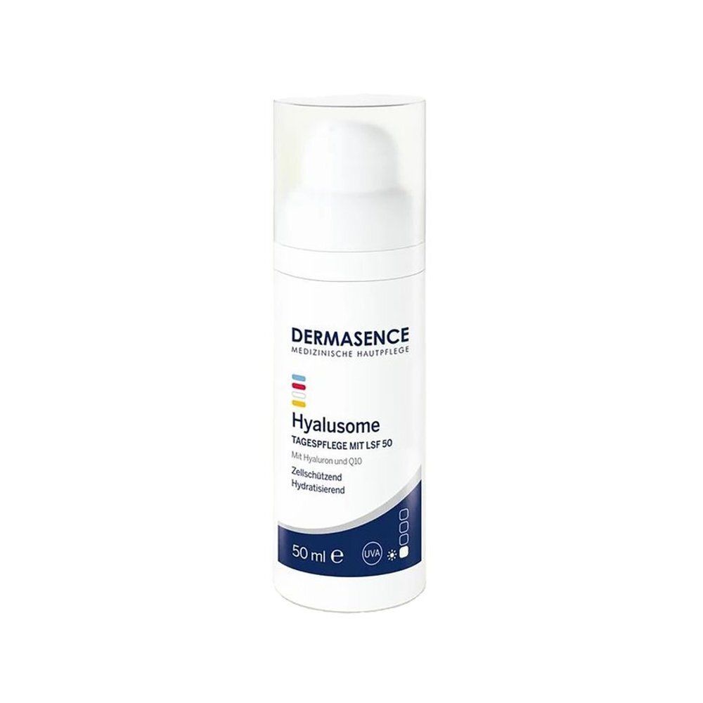 Witte fles met pomp. Opschrift Dermasence Hyalusome Dagcrème SPF 50. 50 ml.