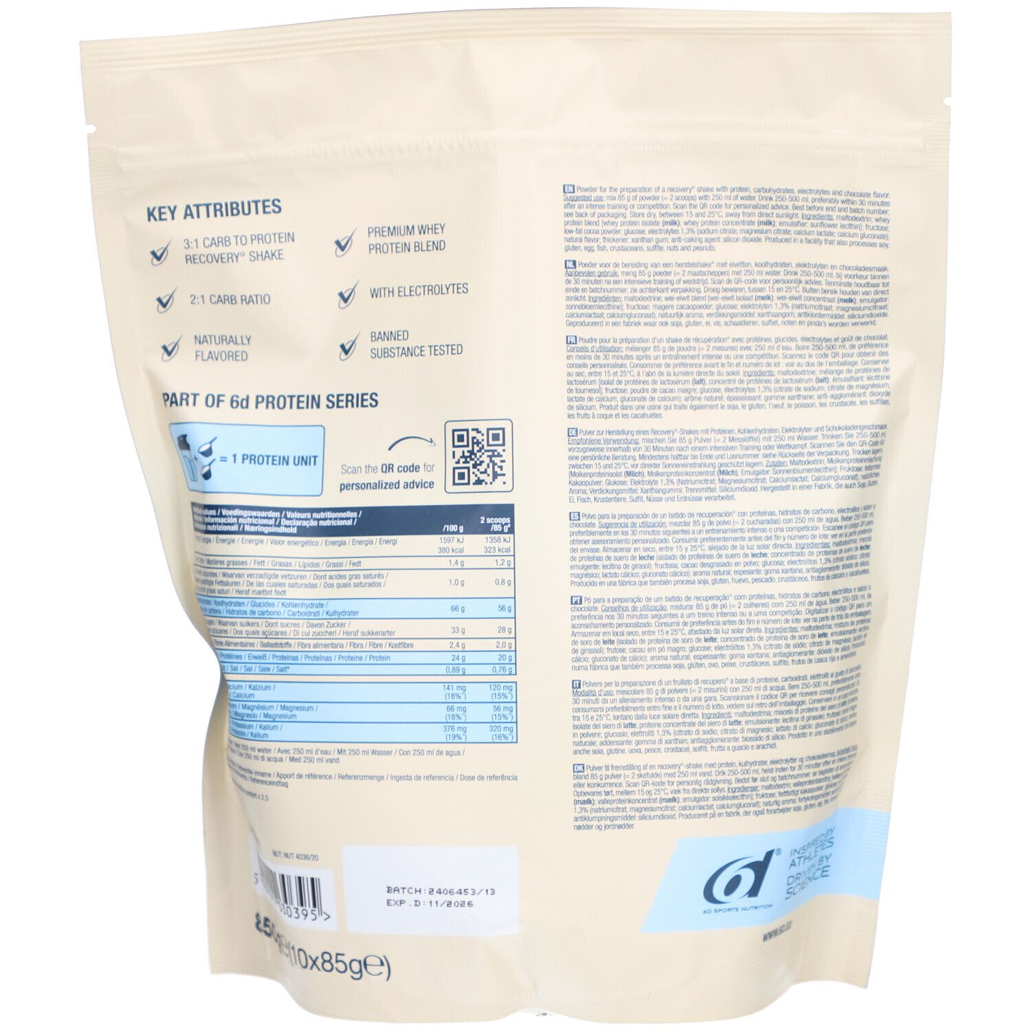Achterkant van de zak 6d Sports Nutrition Recovery Shake. Tekst met voedingswaarde en ingrediënten. QR-code en logo.