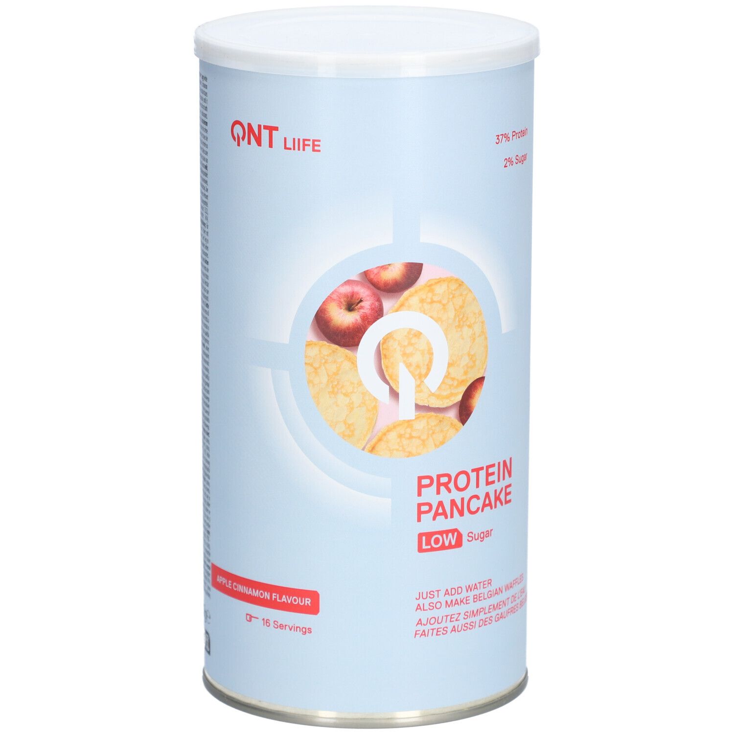 Boîte cylindrique avec logo QNT et nom du produit. Illustration de crêpes et de pommes. Texte : Protein Pancake, Low Sugar, saveur pomme-cannelle.