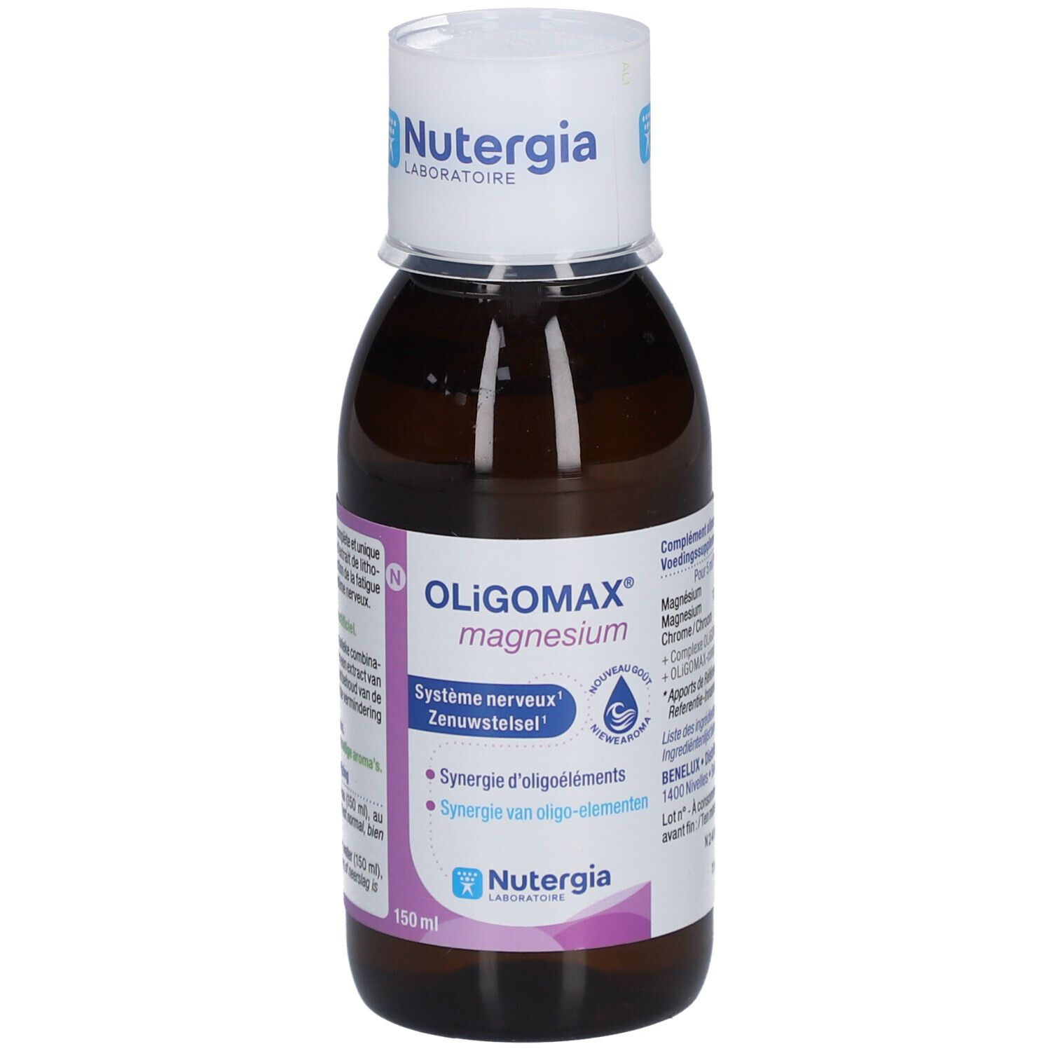 Bruine fles met witte dop. Opschrift: Oligomax Magnesium, NUTERGIA Laboratoire. 150 ml.