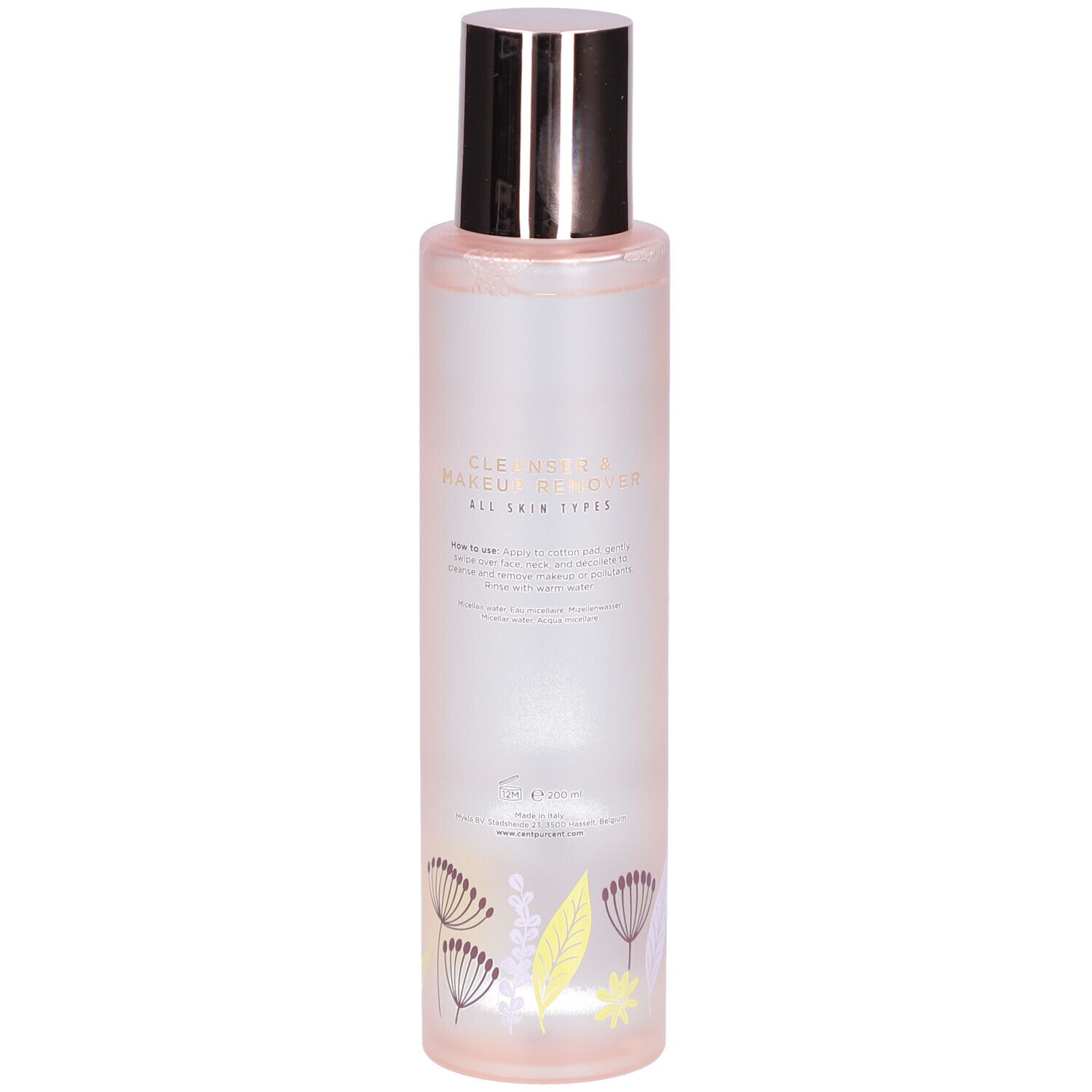 Cilindrische fles met zilveren dop. Opschrift: CLEANSER MAKEUP REMOVER. Voor alle huidtypen. Bloemenpatroon onderaan.