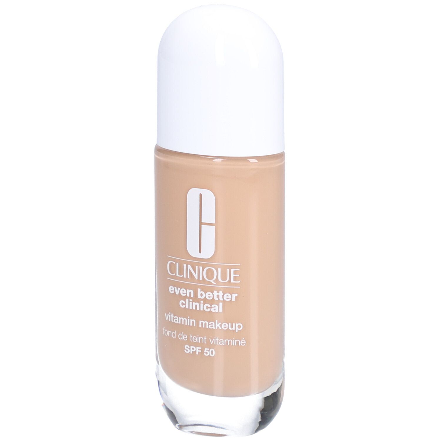 Flacon de fond de teint. Bouchon blanc, base transparente. Inscription : Clinique Even Better Clinical Vitamin Makeup SPF 50.