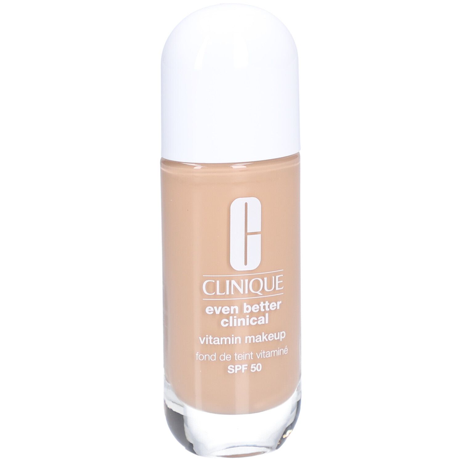 Flacon de fond de teint. Bouchon blanc, base transparente. Inscription : Clinique Even Better Clinical Vitamin Makeup SPF 50.