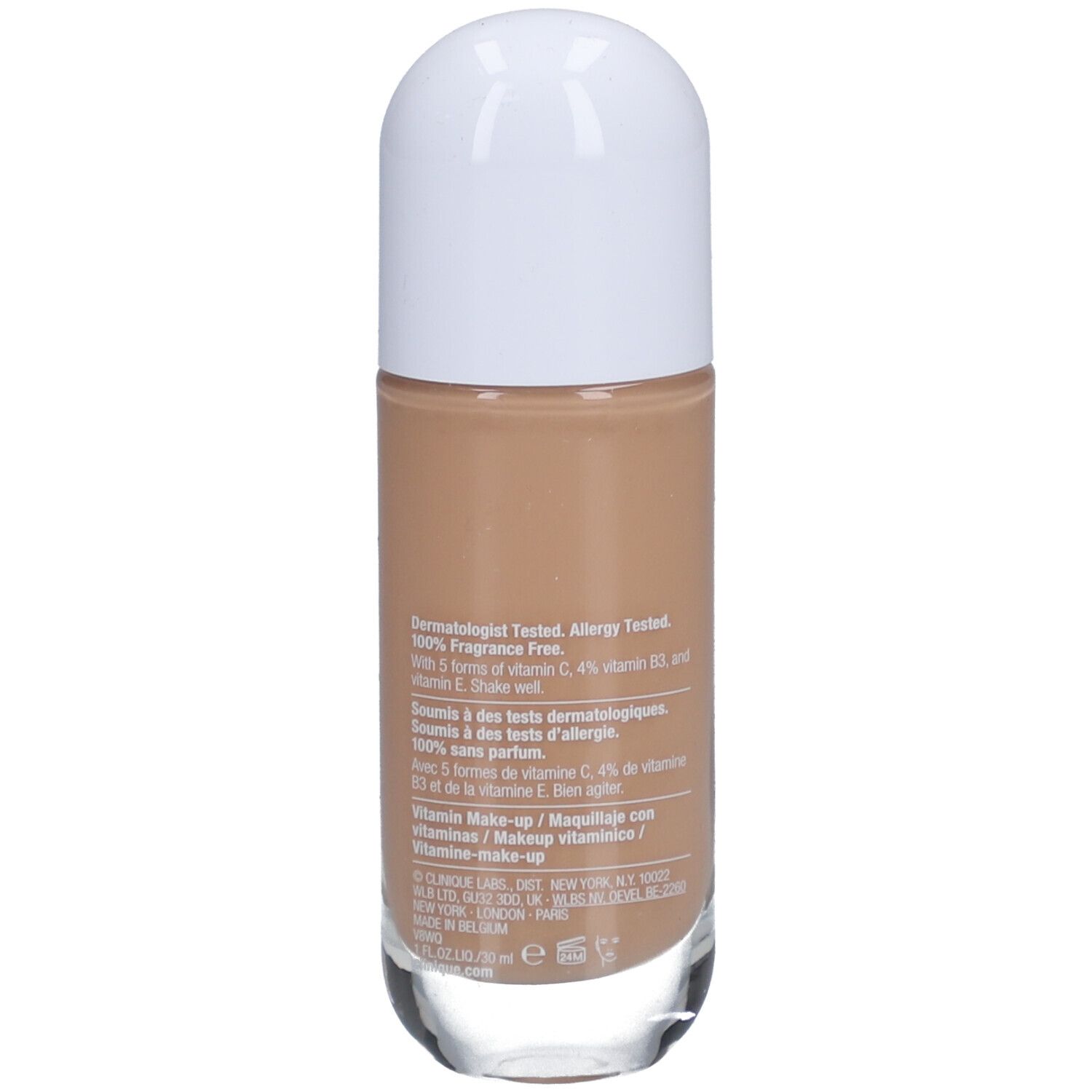 Rückseite des Clinique Even Better Clinical Vitamin Makeup Flakons. Text in Englisch. Dermatologisch getestet.