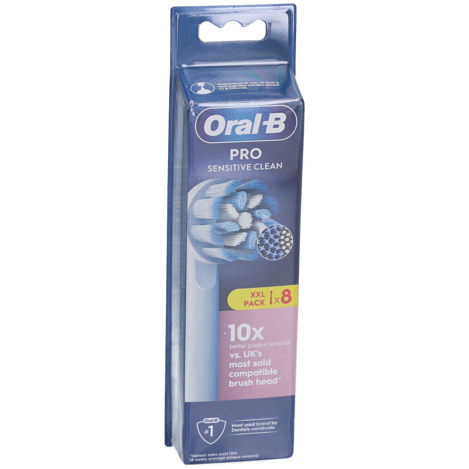 Oral-B Pro Sensitive Clean Ersatzbürsten, 8 Stück. Verpackung mit Produktabbildung und Markenlogo. Sichtbar: Bürstenkopf, Verpackung.