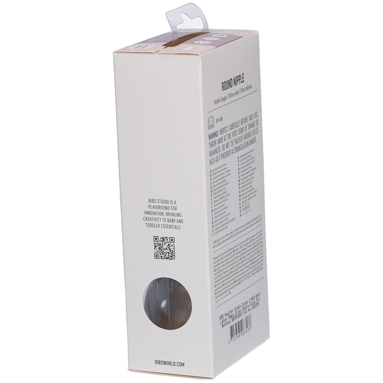 Seite der Verpackung mit Text. Enthält Informationen über die Schnuller. Marke BIBS, ab 6 Monaten.