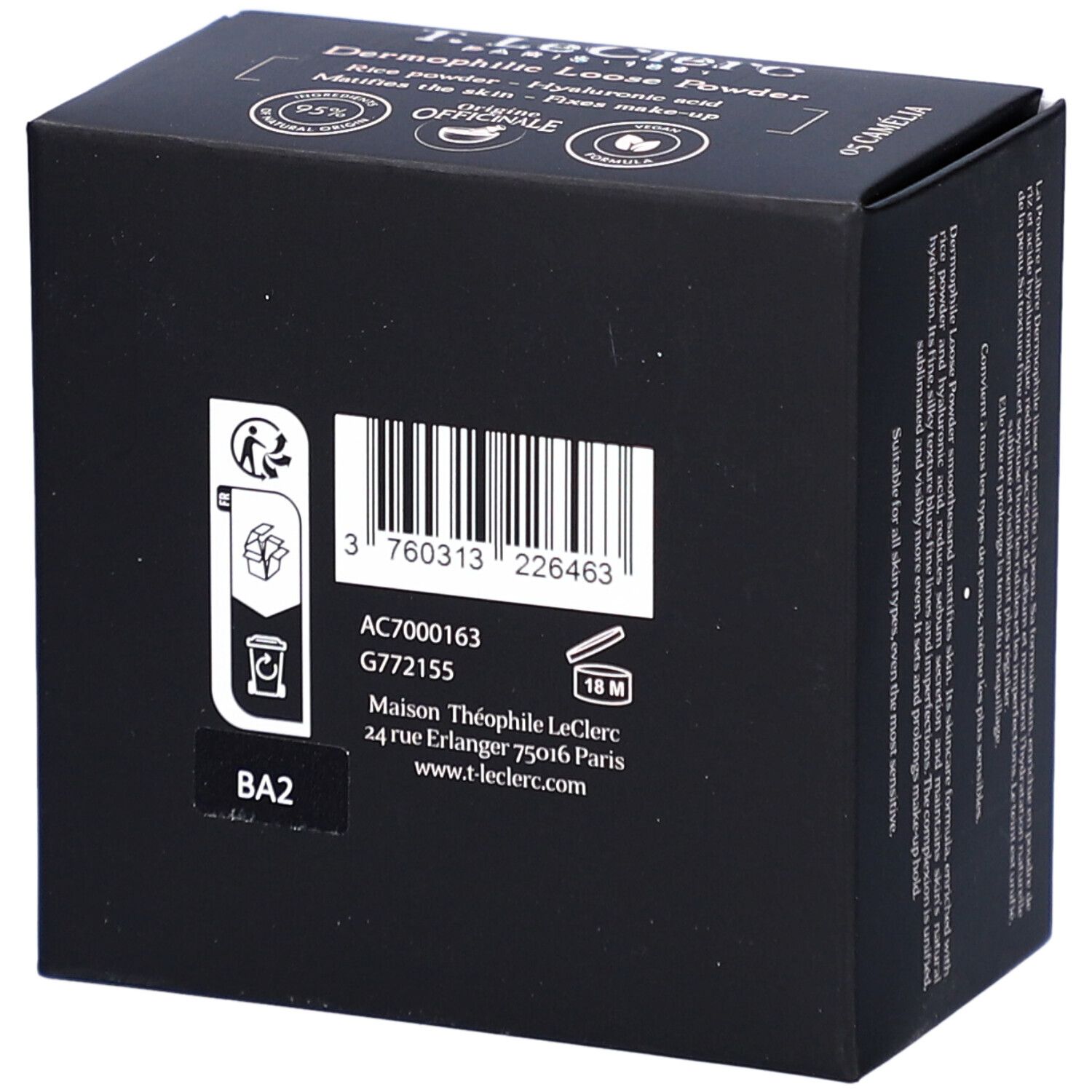 Rückseite einer schwarzen Kosmetikbox. Barcode, Text und Logos. Marke T. LeClerc Paris.