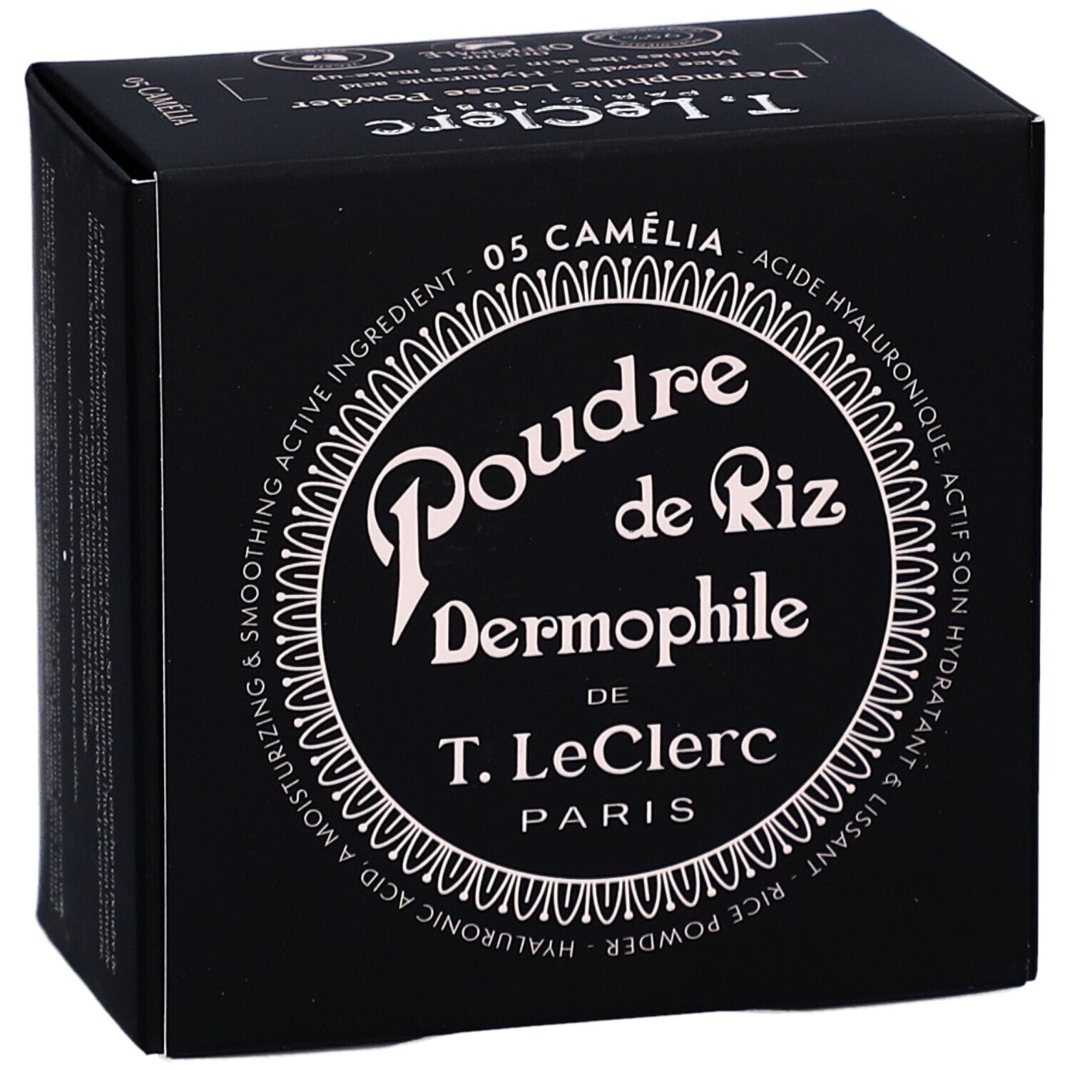 Schwarze Kosmetikbox mit weißem Text. Aufschrift: Poudre de Riz Dermophile, 05 Camelia. Marke T. LeClerc Paris.