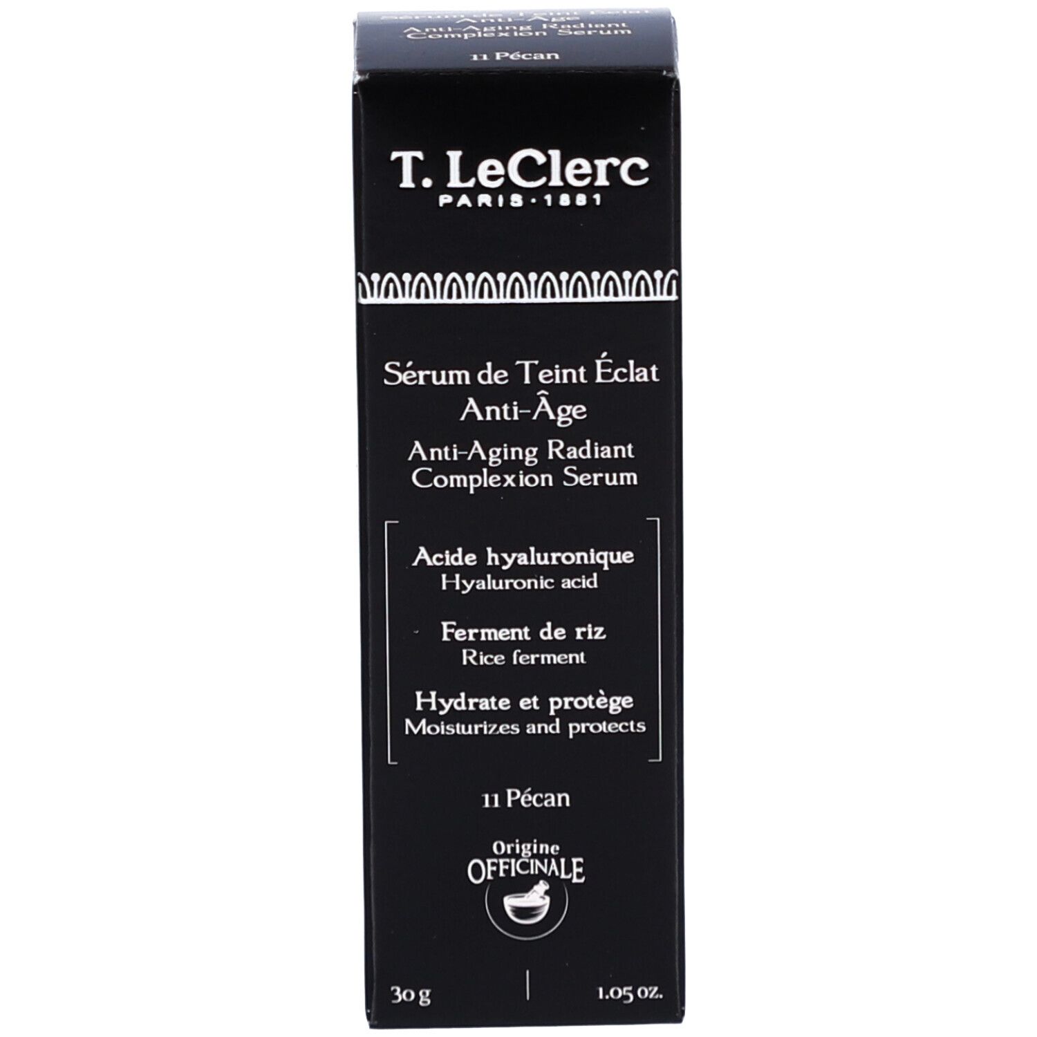 Verpackung des Serums. Marke T.LeClerc. Aufschrift: Sérum de Teint Éclat Anti-Âge, 11 Pécan.