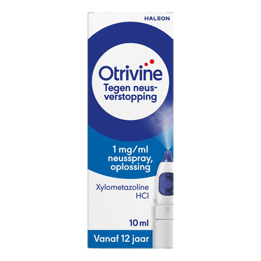 Doos met neusspray. Opschrift: Otrivine, Tegen neusverstopping, 1mg/ml, 10 ml.