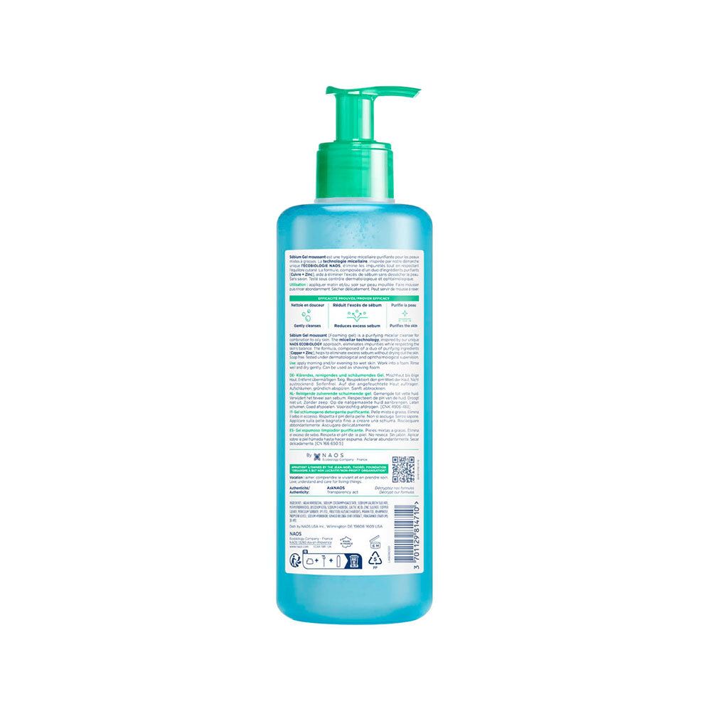 Achterkant van de blauwe fles met tekst. Groene pomp. Opschrift: Bioderma Sébium Gel Moussant.