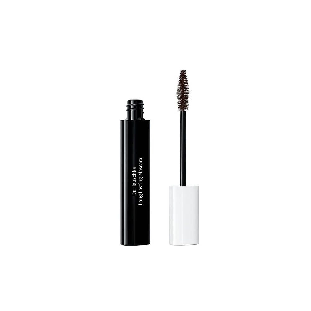 Dr. Hauschka Mascara mit aufgestecktem Bürstenapplikator.