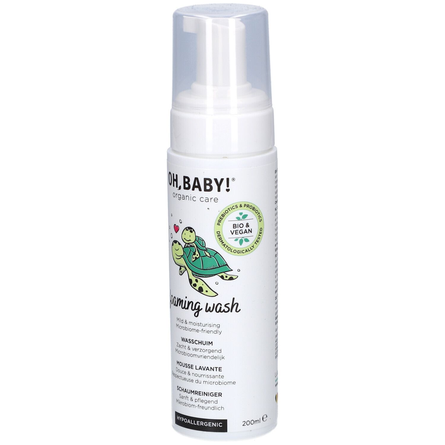 Weiße Flasche mit Pumpverschluss. Aufschrift: OH, BABY! organic care, foaming wash. Abbildung einer Schildkröte. Bio & Vegan Siegel.