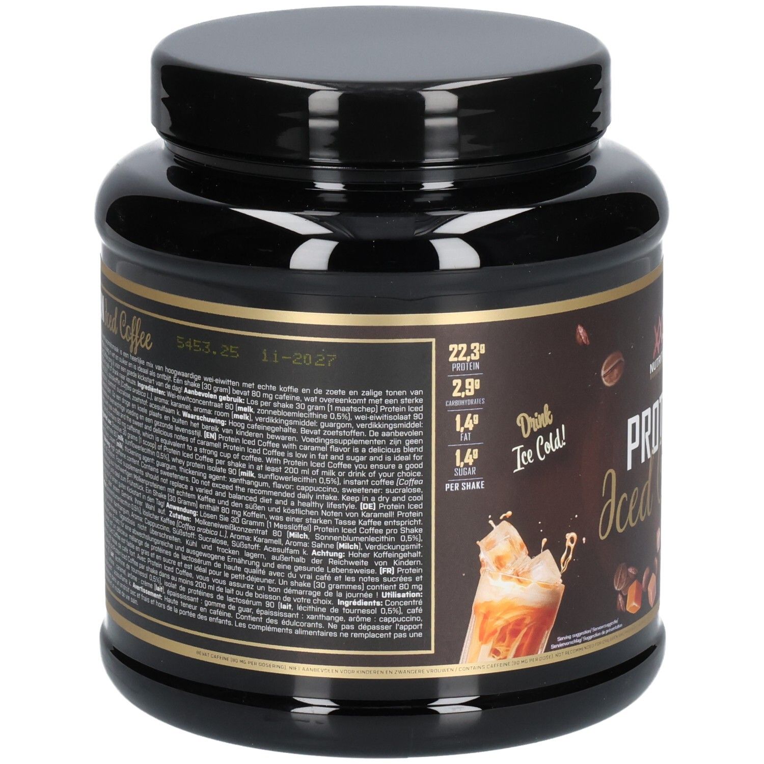 Rückseite der schwarzen Dose XXL Nutrition Protein Iced Coffee Caramel. Text mit Nährwertangaben und Zutaten. Abbildung von Kaffeegetränk.