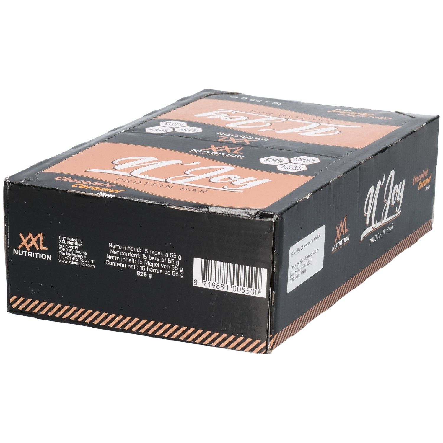 Schwarzer Karton mit XXL Nutrition N'Joy Protein Bar Chocolate Caramel. Aufdruck: N'Joy Protein Bar, Barcode und Produktinformationen.