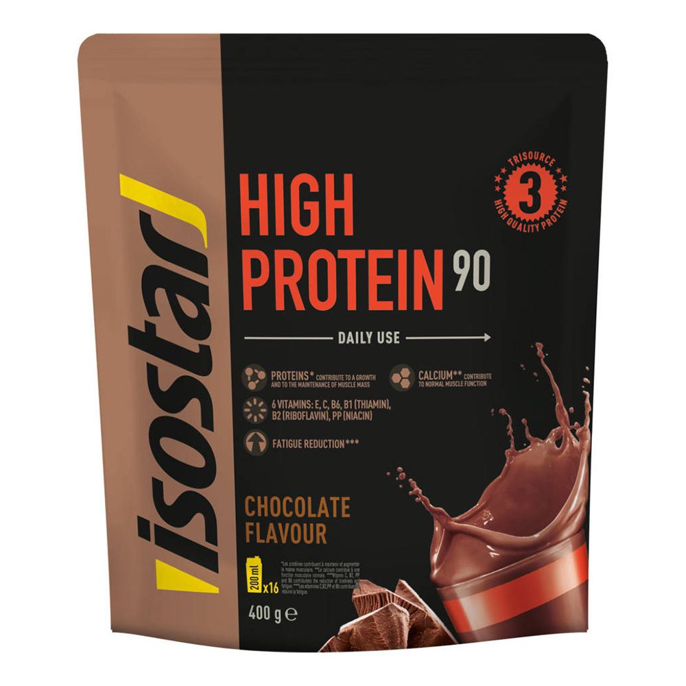 Beutel mit Proteinpulver. Aufschrift: HIGH PROTEIN 90, CHOCOLATE FLAVOUR. Marke: isostar. 400g. Mit Zertifizierung.