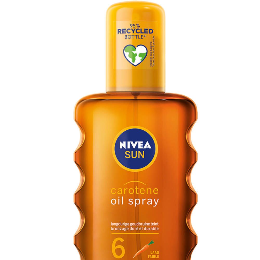 NIVEA Sun Carotene Oil Spray. Flacon orange avec bouchon jaune. Indice 6. Flacon 95% recyclé.