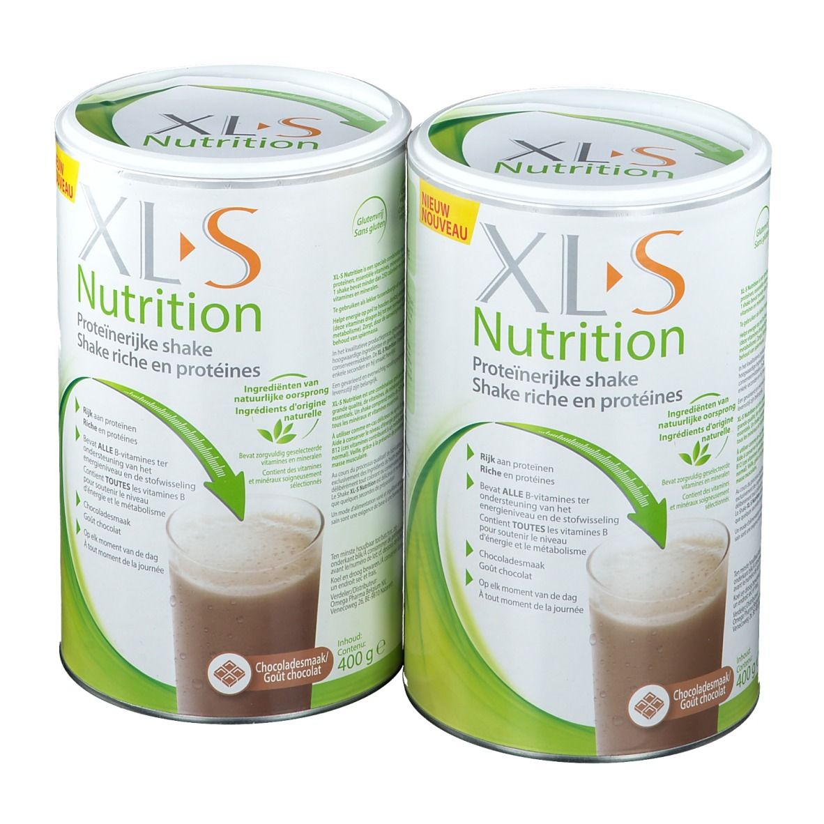 Deux boîtes de XL-S Nutrition Proteinshake. Inscription : Proteinshake, chocolat. Design vert et blanc. Autocollant "Nouveau".