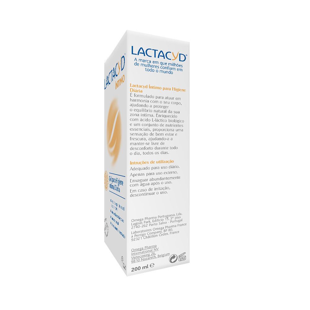 Verpakking Lactacyd® Intimo. Tekst en logo op witte achtergrond. 200 ml.