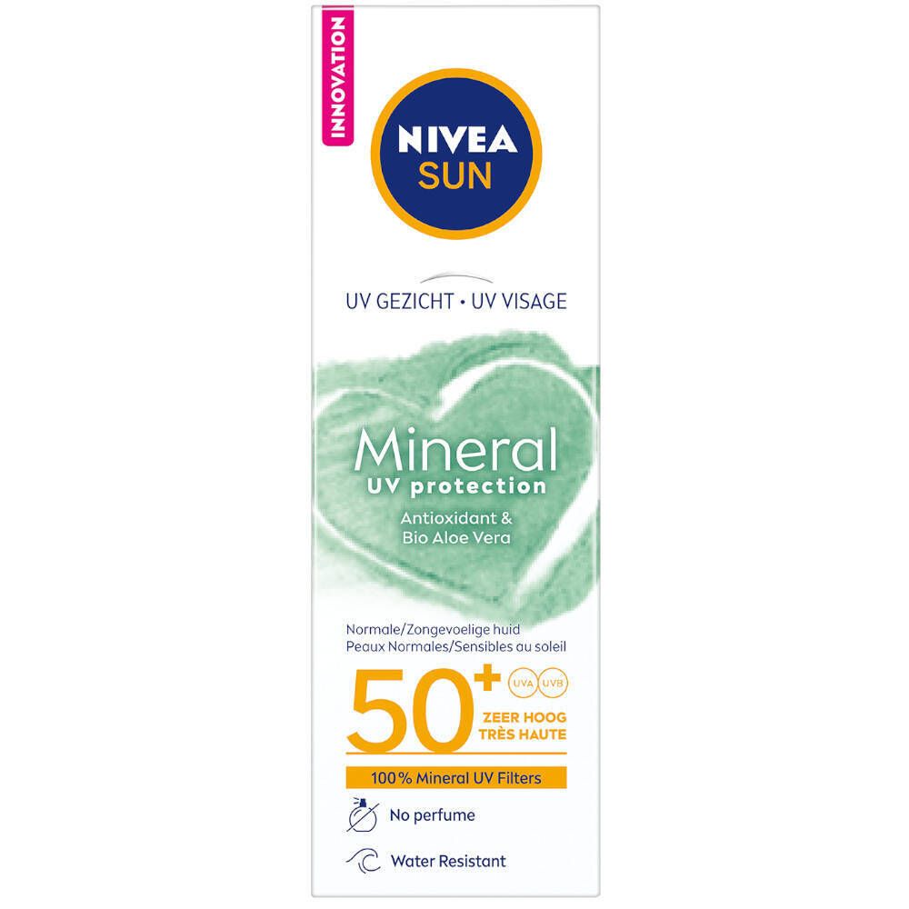 Witte verpakking NIVEA SUN, Mineral UV protection, SPF 50+. Tekst: Normale/gevoelige huid. 100% minerale UV filters.