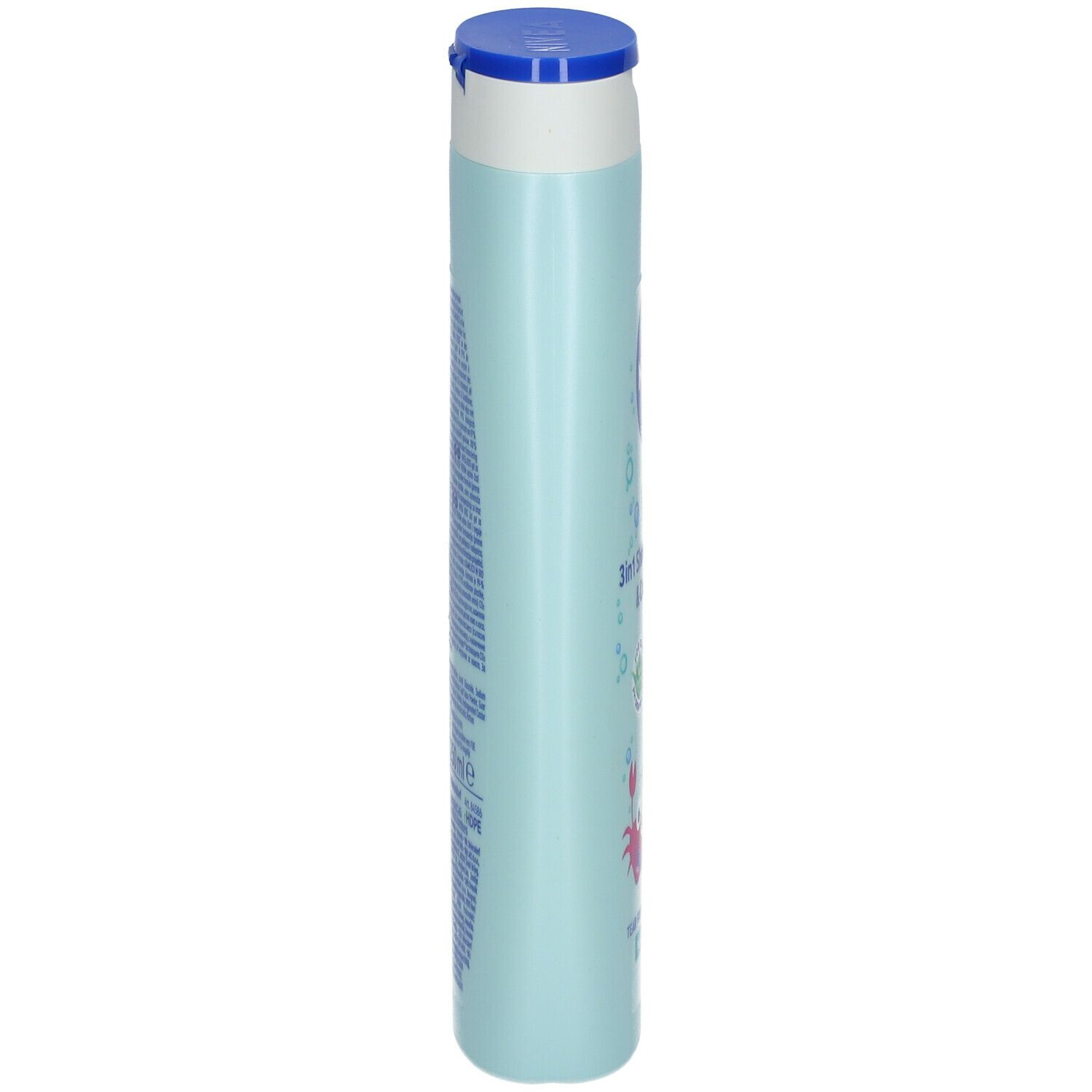 Lichtblauwe fles NIVEA Kids 3-in-1 douchegel. Zijaanzicht. Witte dop, blauwe sluiting. Tekst op de fles.